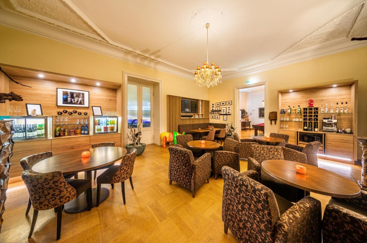 Das Gutenbrunn Thermen & Sporthotel Baden Luaran gambar